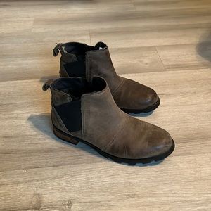 Sorel Chelsea Boots
